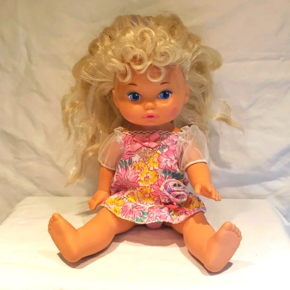 Vintage 1988 Doll Lil Miss Magic Hair, Magic Touch. Original Clothes And Shoes